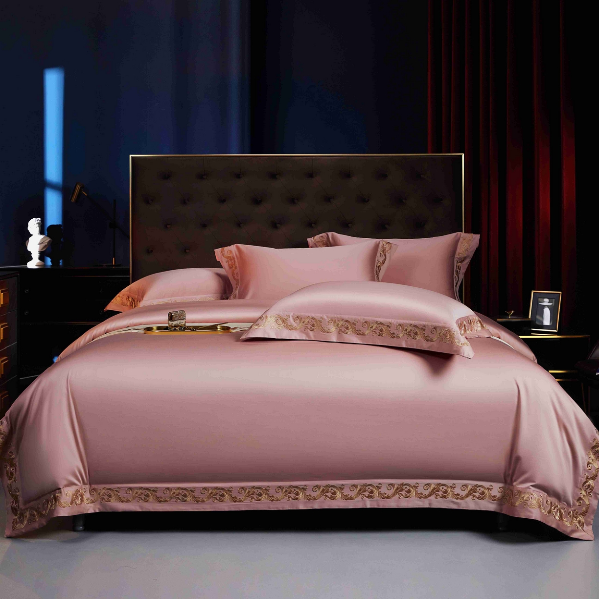 91家纺网 家纺一手货源 找家纺 缔缦 2025新款高端定织面料S140长绒棉精梳棉重磅刺绣四件套罗莎系列 罗莎 玉粉