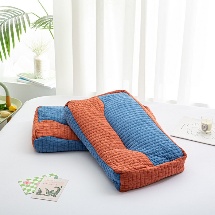 91家纺网 家纺一手货源 找家纺 萌番宝全荞麦壳枕芯全棉砂洗三维立体分区荞麦颈椎枕纯植物草本薰衣草枕头 蓝+橙色