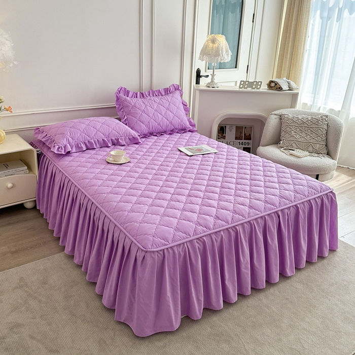 91家纺网 家纺一手货源 找家纺 2025新款蝴蝶飞飞系列 --A类亲肤棉床裙床笠二合一 紫色