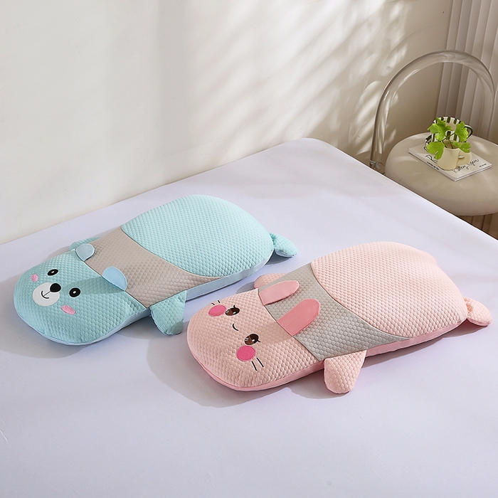 91家纺网 家纺一手货源 找家纺 （总）蔻眠 2025新款凉豆豆凉感丝荞麦护颈枕头儿童学生成人卡通枕芯趴趴狗