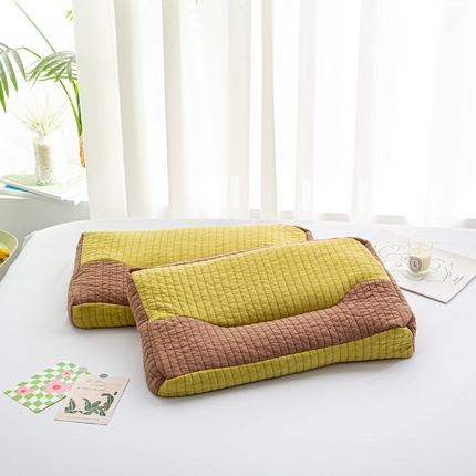 萌番宝 全荞麦壳枕芯全棉砂洗三维立体分区荞麦颈椎枕纯植物草本薰衣草枕头 黄+咖色