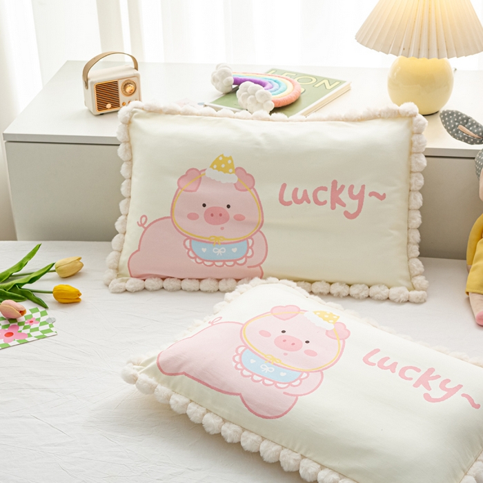 91家纺网 家纺一手货源 找家纺 萌番宝 2025新款100支云柔全棉磨毛儿童枕套卡通单件单枕套 萌猪