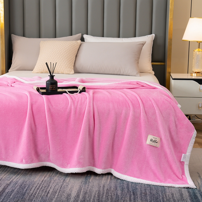 91家纺网 家纺一手货源 找家纺 好多家纺 2025新款亲肤纯色包边盖毯毯子 粉红