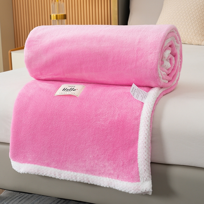 91家纺网 家纺一手货源 找家纺 好多家纺 2025新款亲肤纯色包边盖毯毯子 粉红