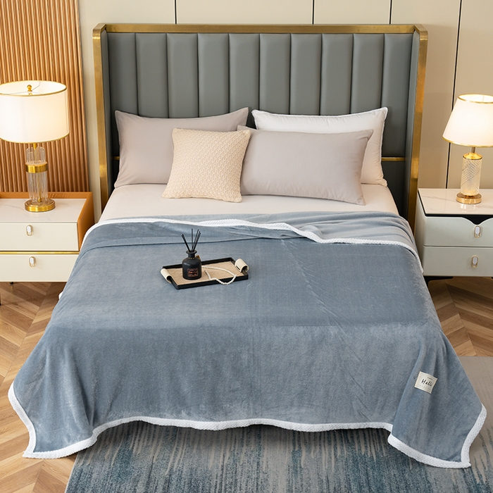 91家纺网 家纺一手货源 找家纺 好多家纺 2025新款亲肤纯色包边盖毯毯子 浅灰