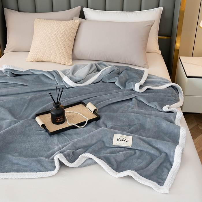 91家纺网 家纺一手货源 找家纺 好多家纺 2025新款亲肤纯色包边盖毯毯子 浅灰