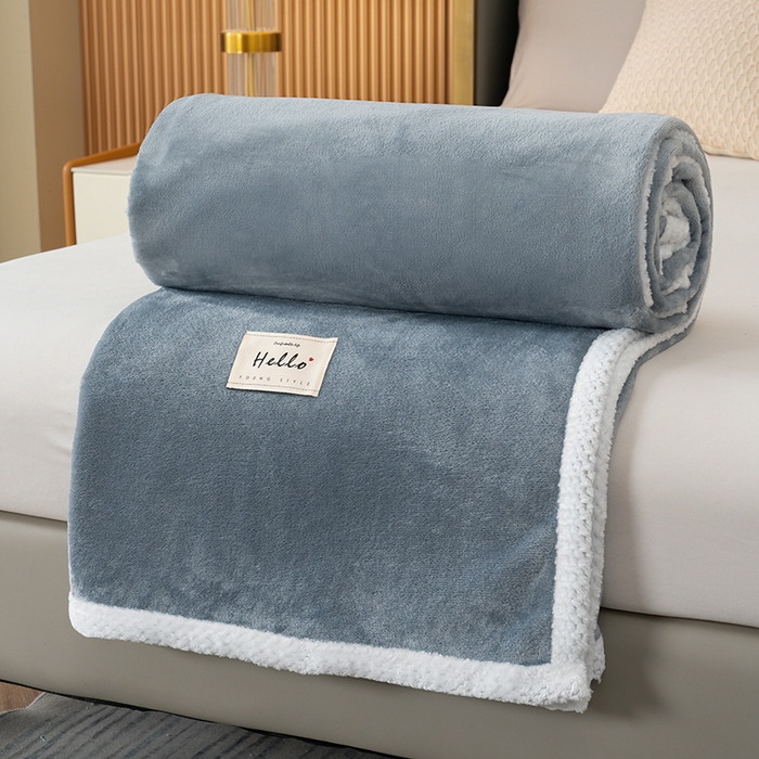 91家纺网 家纺一手货源 找家纺 好多家纺 2025新款亲肤纯色包边盖毯毯子 浅灰