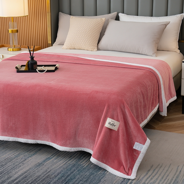 91家纺网 家纺一手货源 找家纺 好多家纺 2025新款亲肤纯色包边盖毯毯子 豆沙红