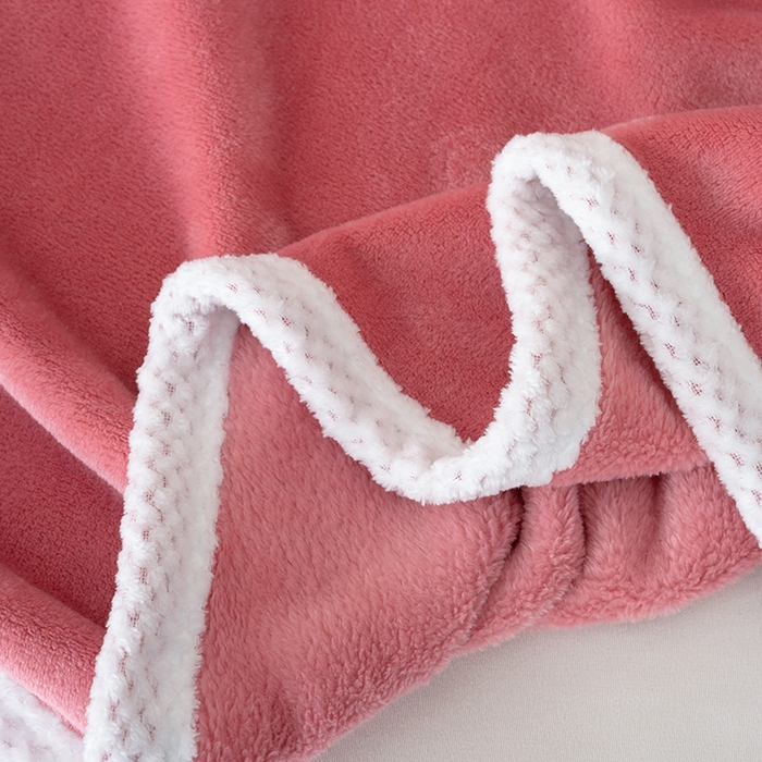 91家纺网 家纺一手货源 找家纺 好多家纺 2025新款亲肤纯色包边盖毯毯子 豆沙红