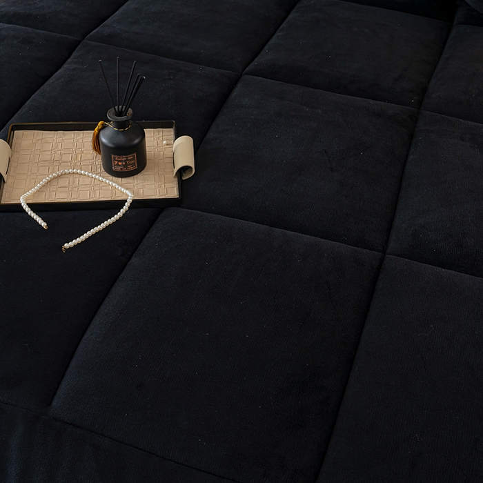 91家纺网 家纺一手货源 找家纺 好多家纺 2025春夏新款跨境电商爆款秋冬新款牛奶绒羊羔绒保暖加厚冬被牛奶绒被子被芯 黑色