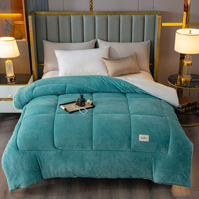 91家纺网 家纺一手货源 找家纺 好多家纺 2025春夏新款跨境电商爆款秋冬新款牛奶绒羊羔绒保暖加厚冬被牛奶绒被子被芯 深绿