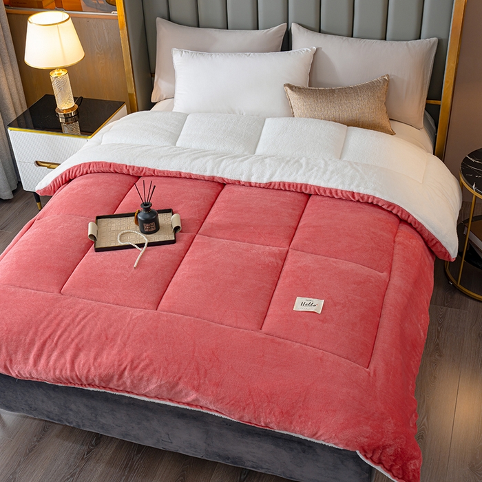 91家纺网 家纺一手货源 找家纺 好多家纺 2025春夏新款跨境电商爆款秋冬新款牛奶绒羊羔绒保暖加厚冬被牛奶绒被子被芯 豆沙红