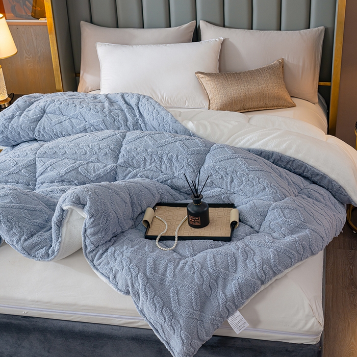 91家纺网 家纺一手货源 找家纺 好多家纺 2025春夏新款塔芙绒北极绒加厚冬被子被芯 灰色