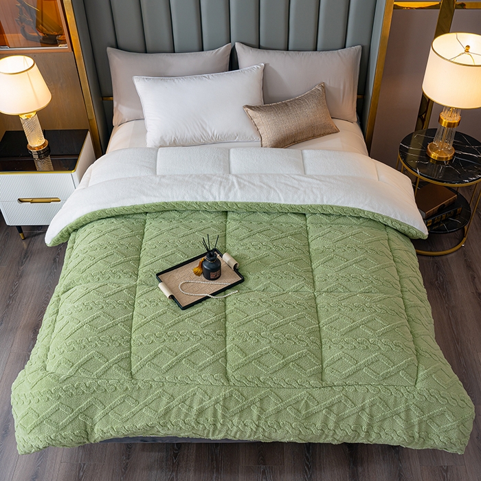 91家纺网 家纺一手货源 找家纺 好多家纺 2025春夏新款塔芙绒北极绒加厚冬被子被芯 芥末绿