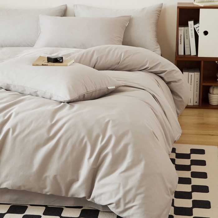 91家纺网 家纺一手货源 找家纺 EH家居 2025新款春夏40支全棉斜纹四件套-半糖主义系列 半糖-浅灰