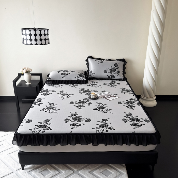 91家纺网 家纺一手货源 找家纺 （总）九花鹿 2025新款A类法式赫本风PE凉感提花冰丝凉席-床笠款