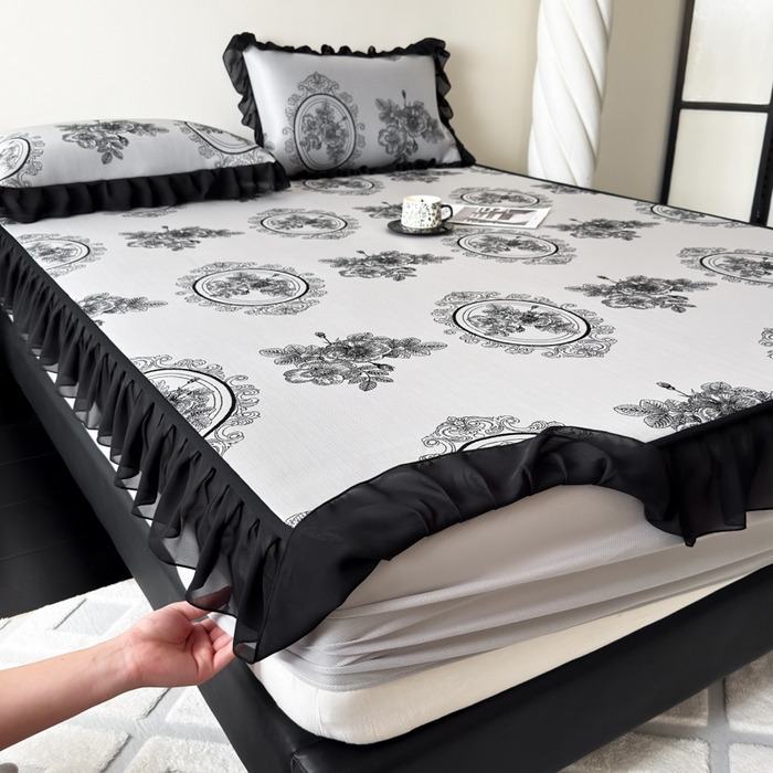 91家纺网 家纺一手货源 找家纺 九花鹿 2025新款A类法式赫本风PE凉感提花冰丝凉席-床笠款 床笠款-镜中花