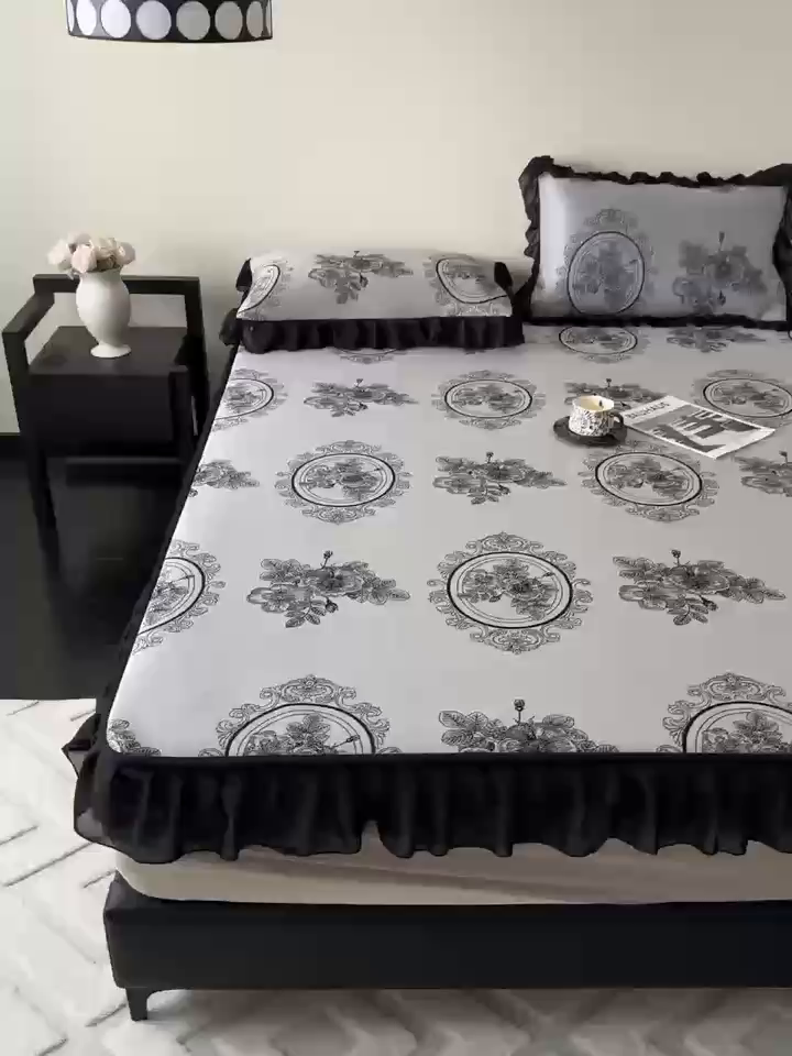 91家纺网 家纺一手货源 找家纺 九花鹿 2025新款A类法式赫本风PE凉感提花冰丝凉席-床笠款 床笠款-镜中花