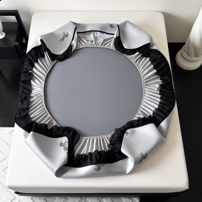 91家纺网 家纺一手货源 找家纺 九花鹿 2025新款A类法式赫本风PE凉感提花冰丝凉席-床笠款 床笠款-马德里