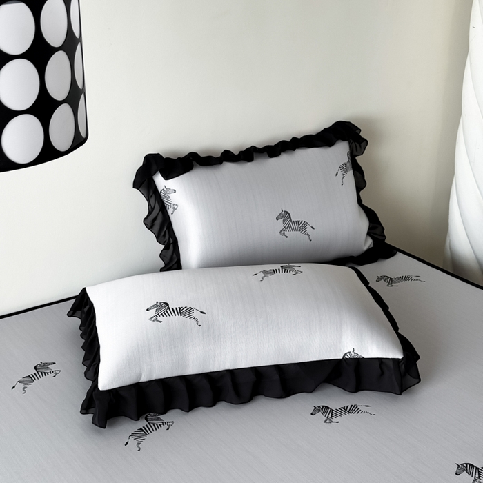 91家纺网 家纺一手货源 找家纺 九花鹿 2025新款A类法式赫本风PE凉感提花冰丝凉席-床笠款 床笠款-马德里