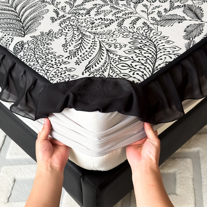 91家纺网 家纺一手货源 找家纺 九花鹿 2025新款A类法式赫本风PE凉感提花冰丝凉席-床笠款 床笠款-幽然风情