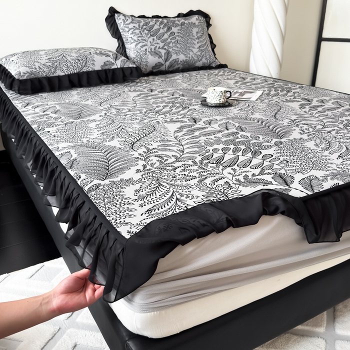 91家纺网 家纺一手货源 找家纺 九花鹿 2025新款A类法式赫本风PE凉感提花冰丝凉席-床笠款 床笠款-幽然风情