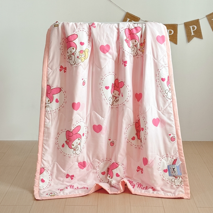 91家纺网 家纺一手货源 找家纺 花满路 2025新款亲肤卡通三丽鸥针织棉夏被 天使美乐蒂