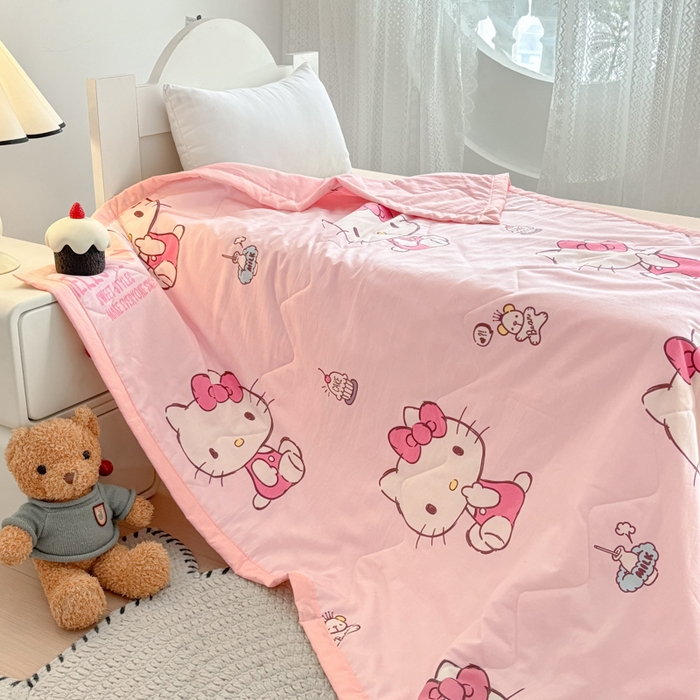 91家纺网 家纺一手货源 找家纺 花满路 2025新款亲肤卡通三丽鸥针织棉夏被 甜美kitty