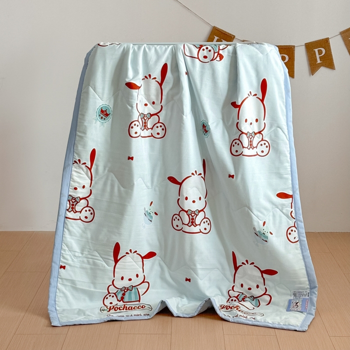 91家纺网 家纺一手货源 找家纺 花满路 2025新款亲肤卡通三丽鸥针织棉夏被 顽皮卡帕狗