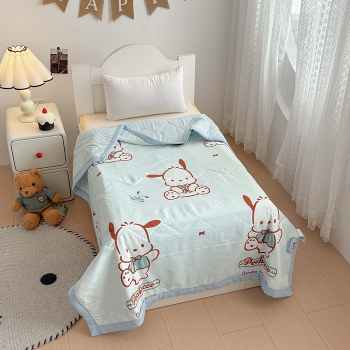 91家纺网 家纺一手货源 找家纺 花满路 2025新款亲肤卡通三丽鸥针织棉夏被 顽皮卡帕狗