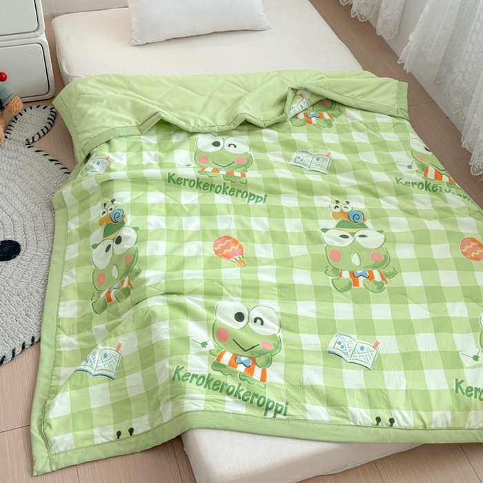 91家纺网 家纺一手货源 找家纺 花满路 2025新款亲肤卡通三丽鸥针织棉夏被 博士大眼蛙