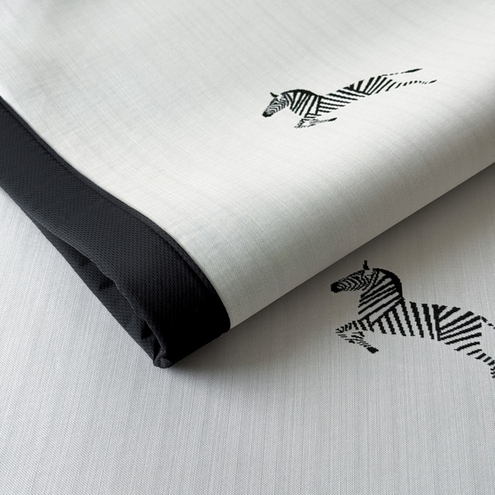 91家纺网 家纺一手货源 找家纺 九花鹿 2025新款A类赫本风PE凉感提花冰丝凉席-平铺款 马德里