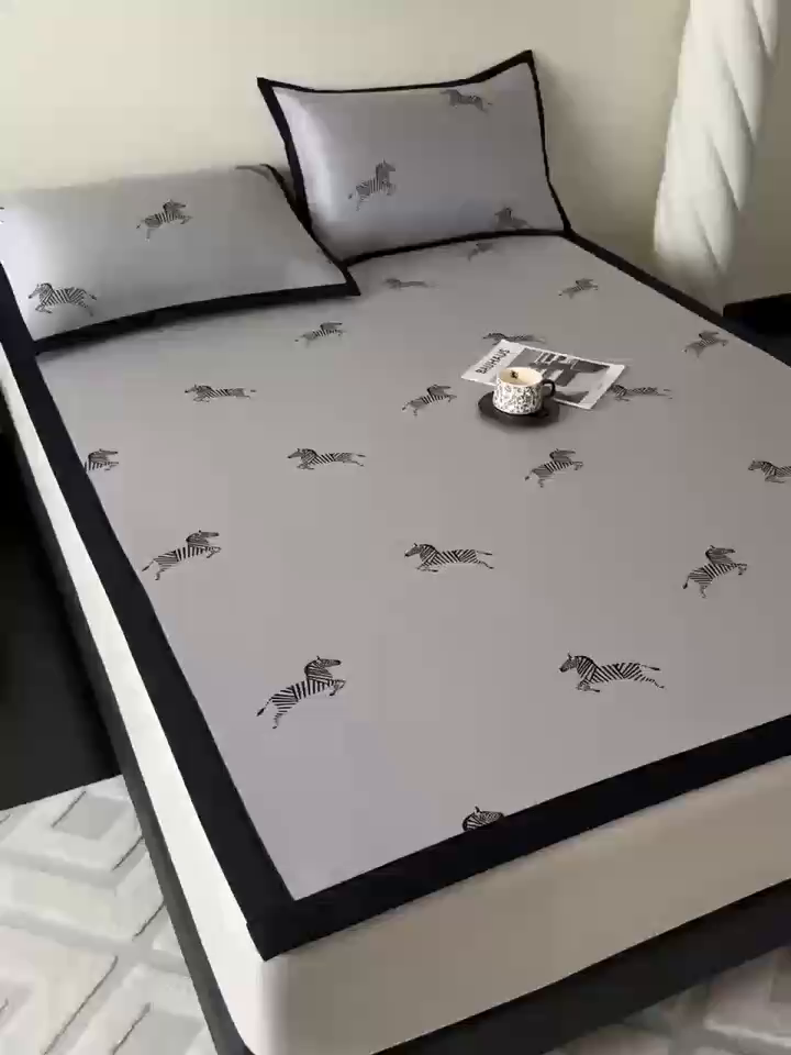 91家纺网 家纺一手货源 找家纺 九花鹿 2025新款A类赫本风PE凉感提花冰丝凉席-平铺款 马德里