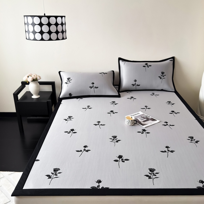 91家纺网 家纺一手货源 找家纺 九花鹿 2025新款A类赫本风PE凉感提花冰丝凉席-平铺款 玫瑰