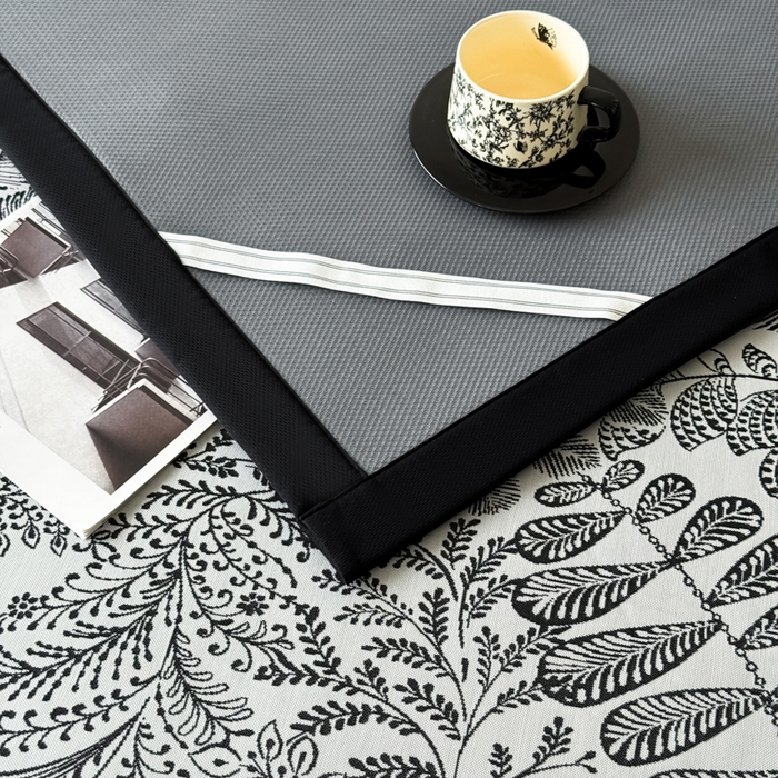 91家纺网 家纺一手货源 找家纺 九花鹿 2025新款A类赫本风PE凉感提花冰丝凉席-平铺款 幽然风情