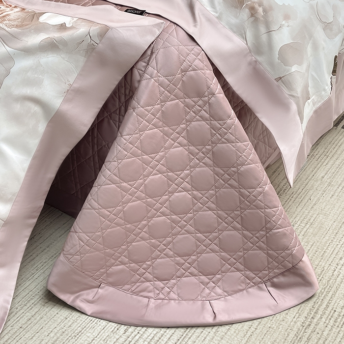 91家纺网 家纺一手货源 找家纺 2025新品A类100支天丝棉夹棉床盖床笠四件套全棉床单加厚高端数码印花长绒棉夏季轻奢真丝床上用品 蝶织梦-粉