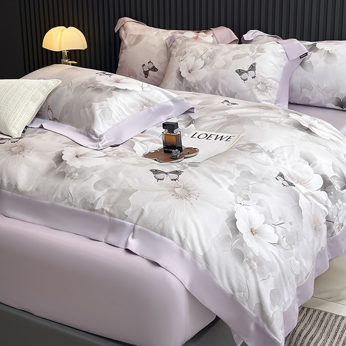 91家纺网 家纺一手货源 找家纺 2025新品A类100支天丝棉夹棉床盖床笠四件套全棉床单加厚高端数码印花长绒棉夏季轻奢真丝床上用品 蝶织梦-紫