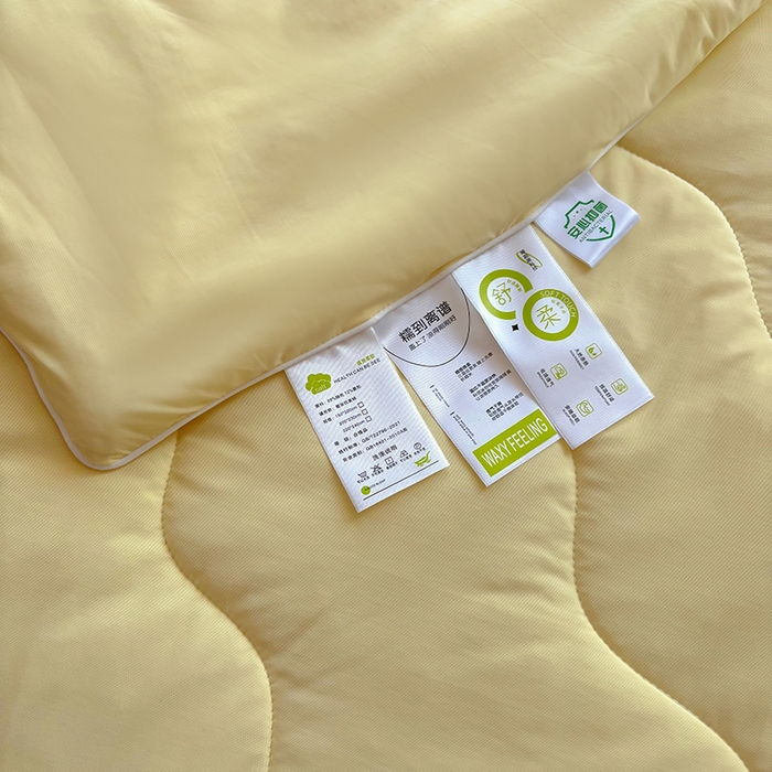 91家纺网 家纺一手货源 找家纺 百寐 2025新款A类160克88%锦纶+12%氨纶锦氨夏被纯色夏凉被空调被 米黄