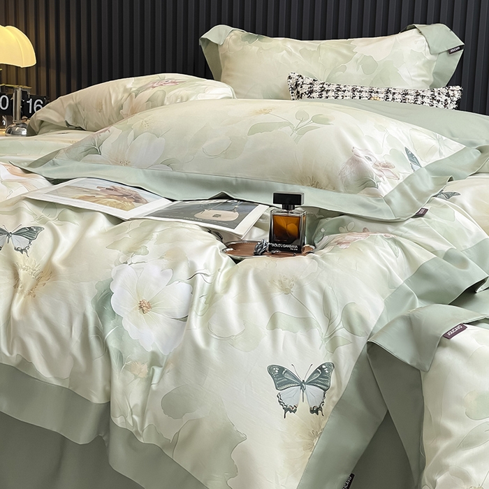 91家纺网 家纺一手货源 找家纺 2025夏季A类母婴级天丝棉印花四件套纯棉全棉高端数码印花丝滑裸睡长绒棉被套真丝床上用品 蝶织梦-绿
