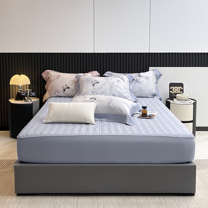 91家纺网 家纺一手货源 找家纺 2025夏季A类母婴级天丝棉印花四件套纯棉全棉高端数码印花丝滑裸睡长绒棉被套真丝床上用品 蝶织梦-蓝