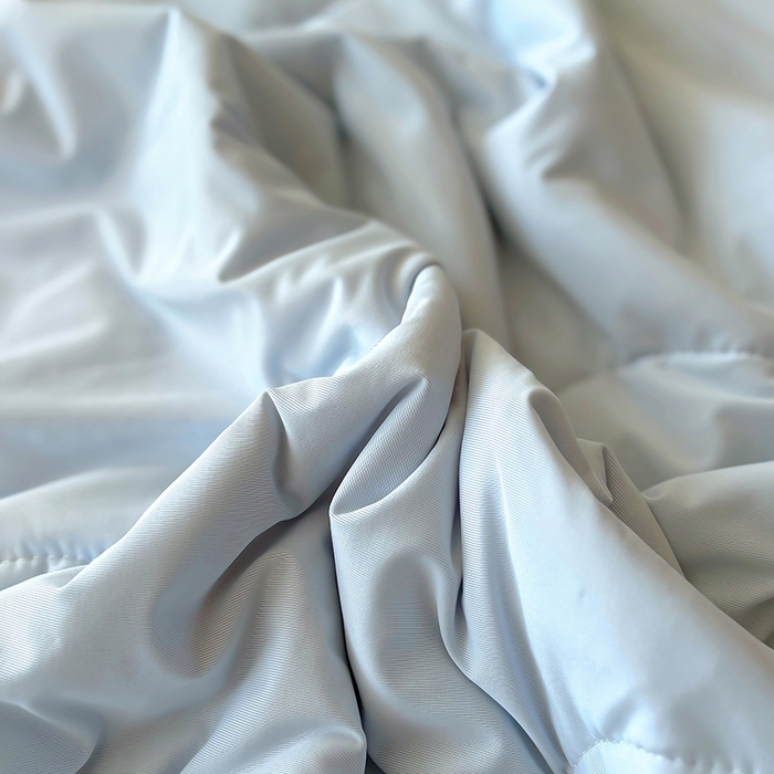 91家纺网 家纺一手货源 找家纺 百寐 2025新款A类160克88%锦纶+12%氨纶锦氨夏被纯色夏凉被空调被 浅蓝+浅灰