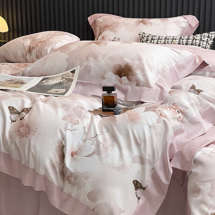 91家纺网 家纺一手货源 找家纺 2025A类母婴级天丝棉夹棉床盖床笠四件套全棉纯棉纯色长绒棉真丝保护罩高级感印花床上用品 蝶织梦-粉
