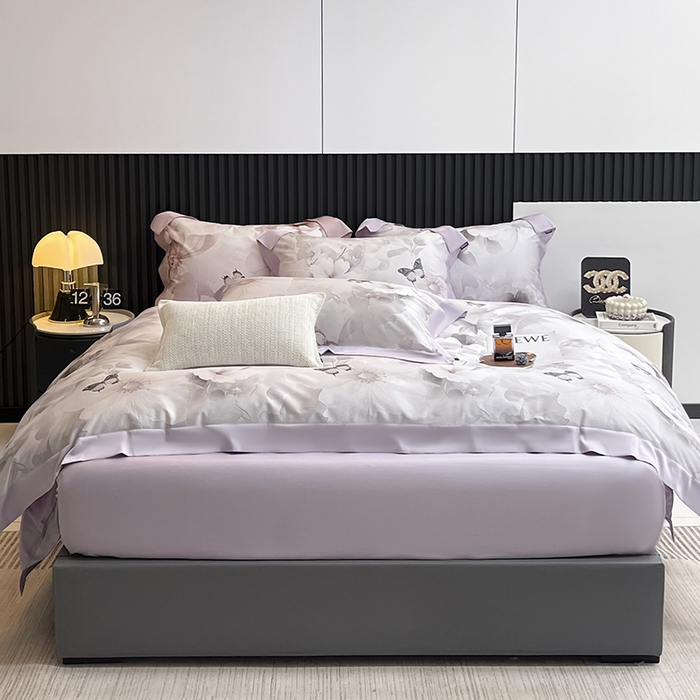 91家纺网 家纺一手货源 找家纺 2025A类母婴级天丝棉夹棉床盖床笠四件套全棉纯棉纯色长绒棉真丝保护罩高级感印花床上用品 蝶织梦-紫