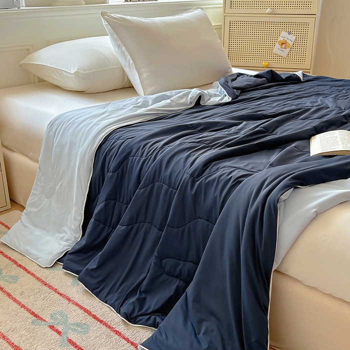 91家纺网 家纺一手货源 找家纺 （总）百寐 2025新款A类160克88%锦纶+12%氨纶锦氨夏被纯色夏凉被空调被