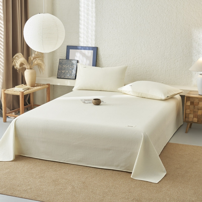 91家纺网 家纺一手货源 找家纺 寐绸家纺 2025新款纯棉华夫格床单拍图二 华夫格床单-奶白