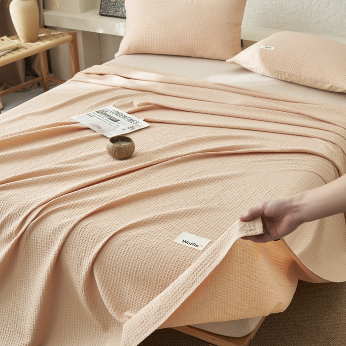 91家纺网 家纺一手货源 找家纺 寐绸家纺 2025新款纯棉华夫格床单拍图二 华夫格床单-杏色