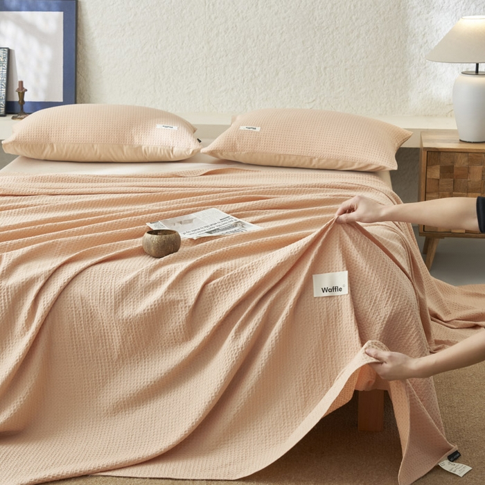 91家纺网 家纺一手货源 找家纺 寐绸家纺 2025新款纯棉华夫格床单拍图二 华夫格床单-杏色