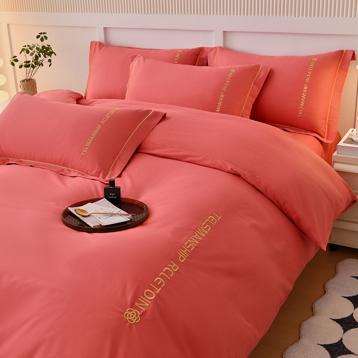 91家纺网 家纺一手货源 找家纺 宇彬家纺 2025直播热新款13374全棉母婴级压线纯色刺绣四件套全棉贡缎新疆长绒字母款轻奢 山茶-宝石红