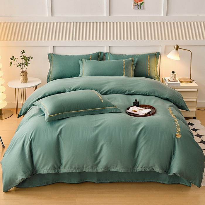 宇彬家纺 2025直播热新款13374全棉母婴级压线纯色刺绣四件套全棉贡缎新疆长绒字母款轻奢 山茶-摩卡绿