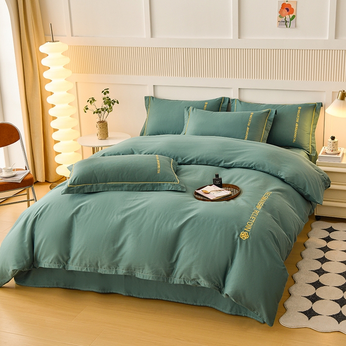 91家纺网 家纺一手货源 找家纺 宇彬家纺 2025直播热新款13374全棉母婴级压线纯色刺绣四件套全棉贡缎新疆长绒字母款轻奢 山茶-摩卡绿